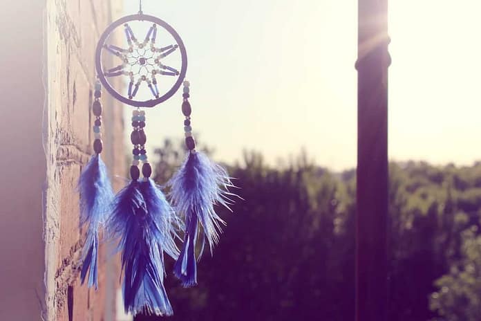 image of a dreamcatcher - "Myths about blogging"